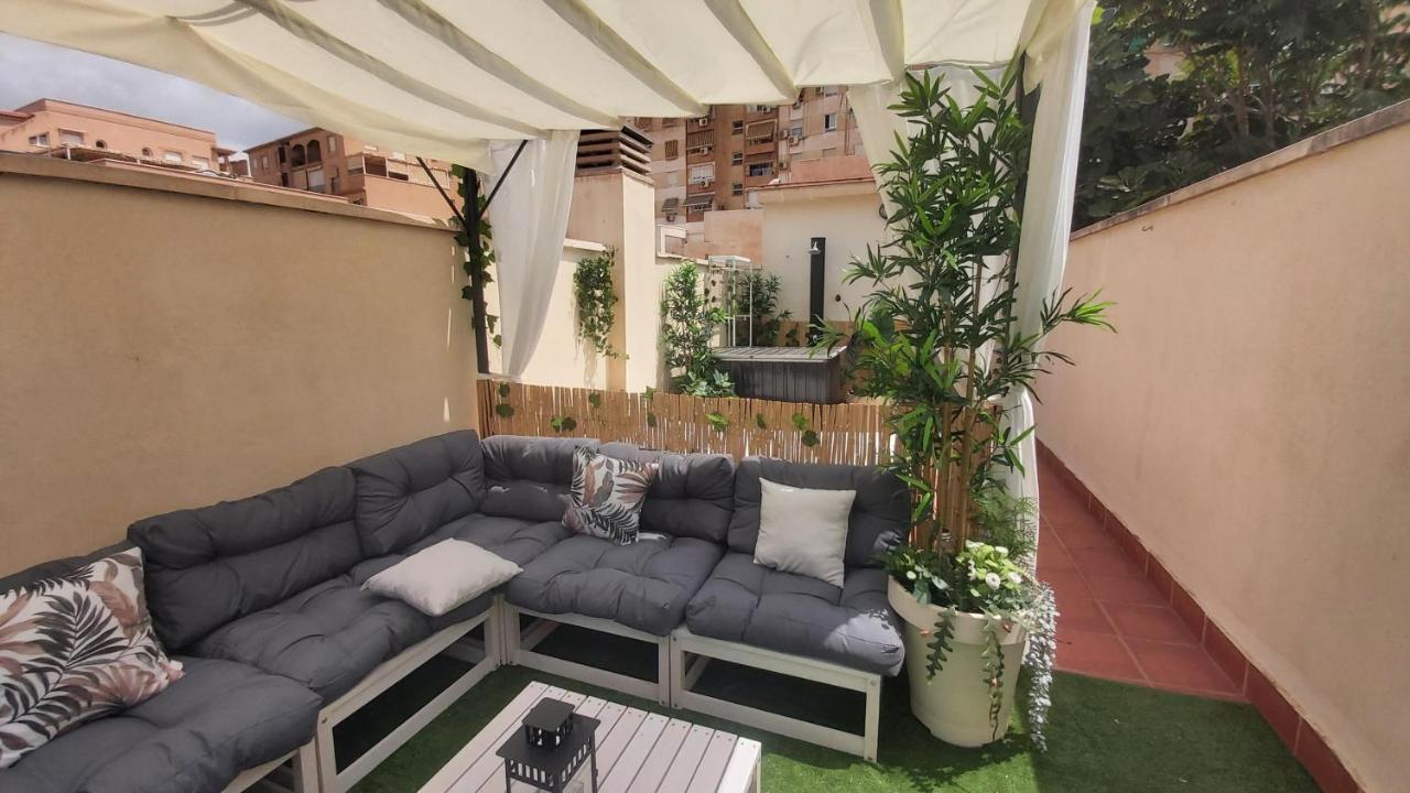 Del Parque Flats Atico Capuchinos Apartamento Málaga Exterior foto